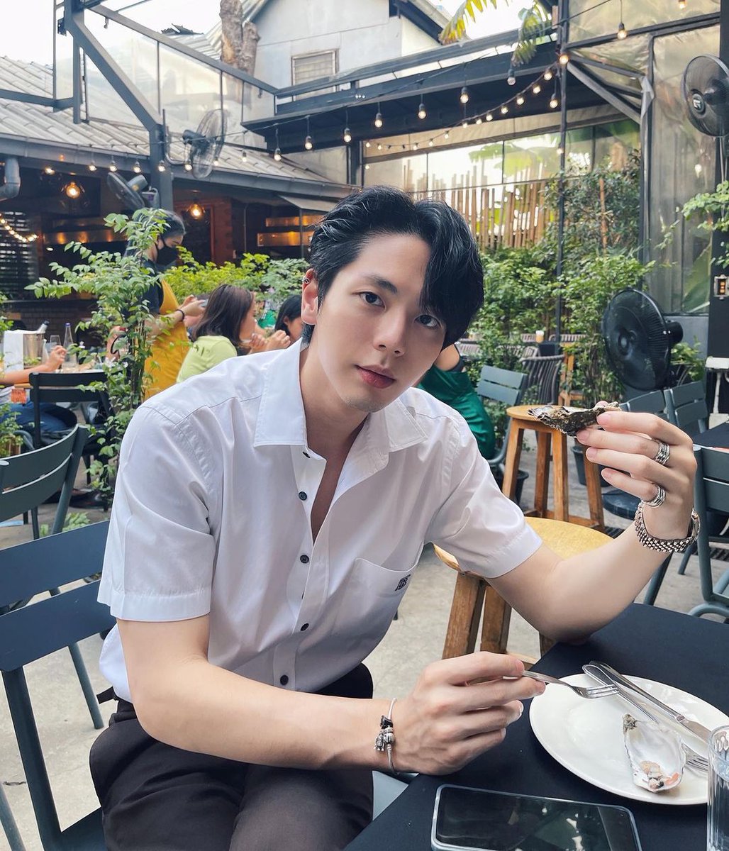 LuckyinUP's tweet image. หล๊อ!!!!!!!!!
IG : uppoompat
#uppoompat