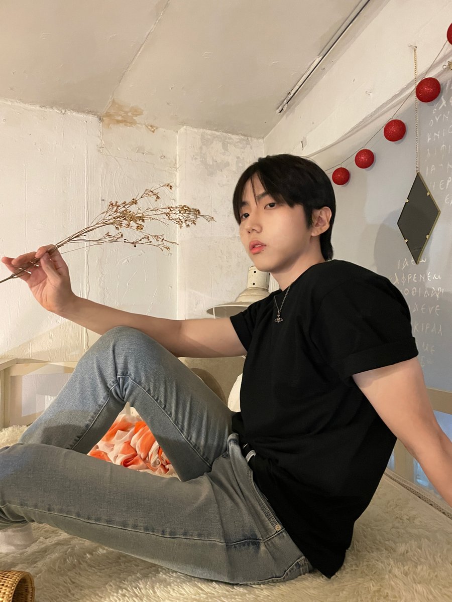D.COY 디코이 tweet media