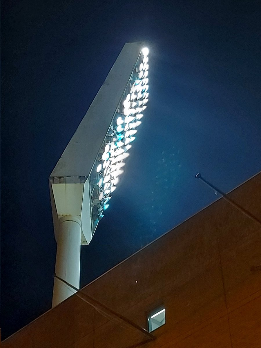 tom_willemse's tweet photo. #floodlightfriday

Koning Boudewijn Stadion, Brussel🇧🇪
Home of @RoyalBelgianFA 

#groundhopping @67_balti @floodlightporn https://t.co/GZmfpLYRRi