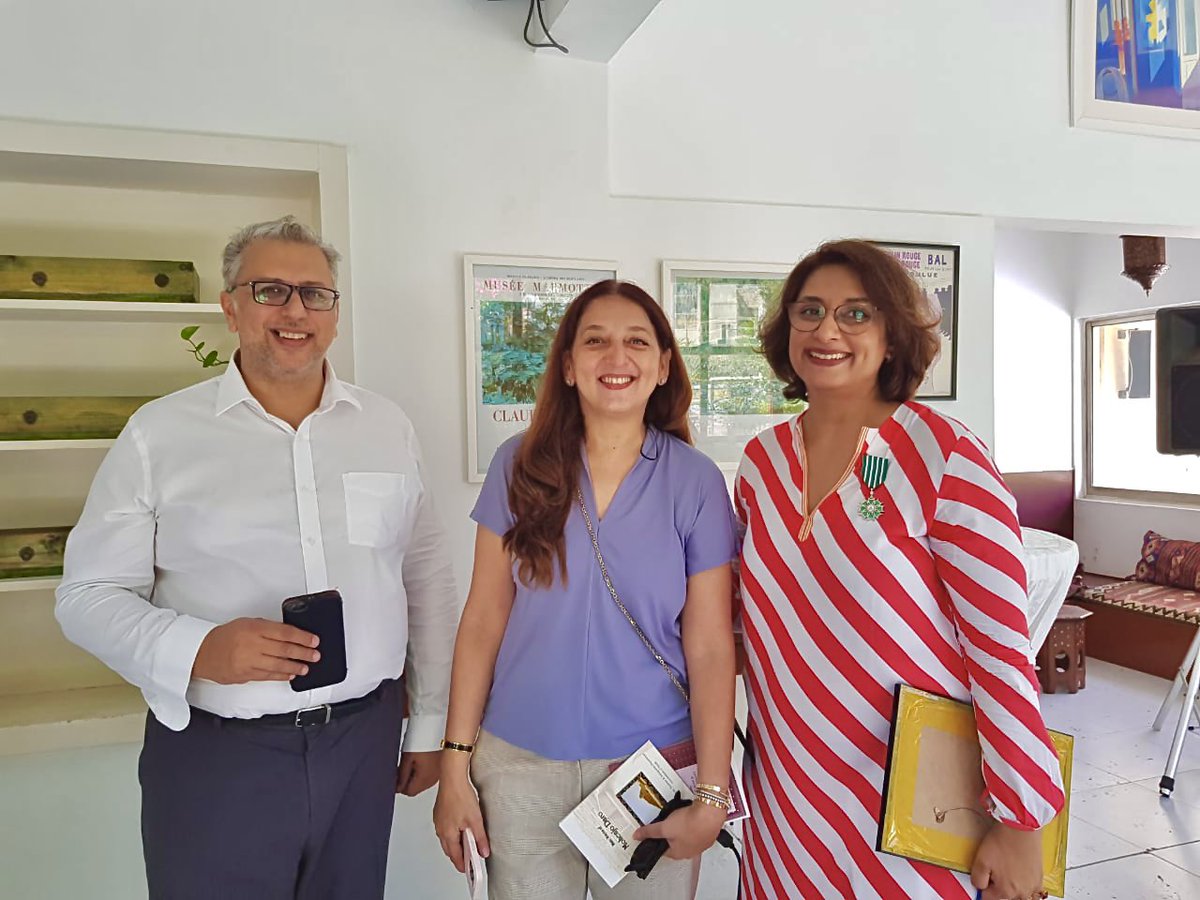 Not much of a public speaker but as President of the Alliance Francais Karachi <a href="/AFKarachi/">Alliance Française Karachi</a> I said a few words to welcome the ambassador and consul general of France <a href="/FranceinPak/">France in Pakistan 🇫🇷🇪🇺</a> and many congratulations to <a href="/BinaShah/">Bina Shah</a> for winning the prestigious Chevalier medal <a href="/TheCraftCompany/">The Craft Company</a>