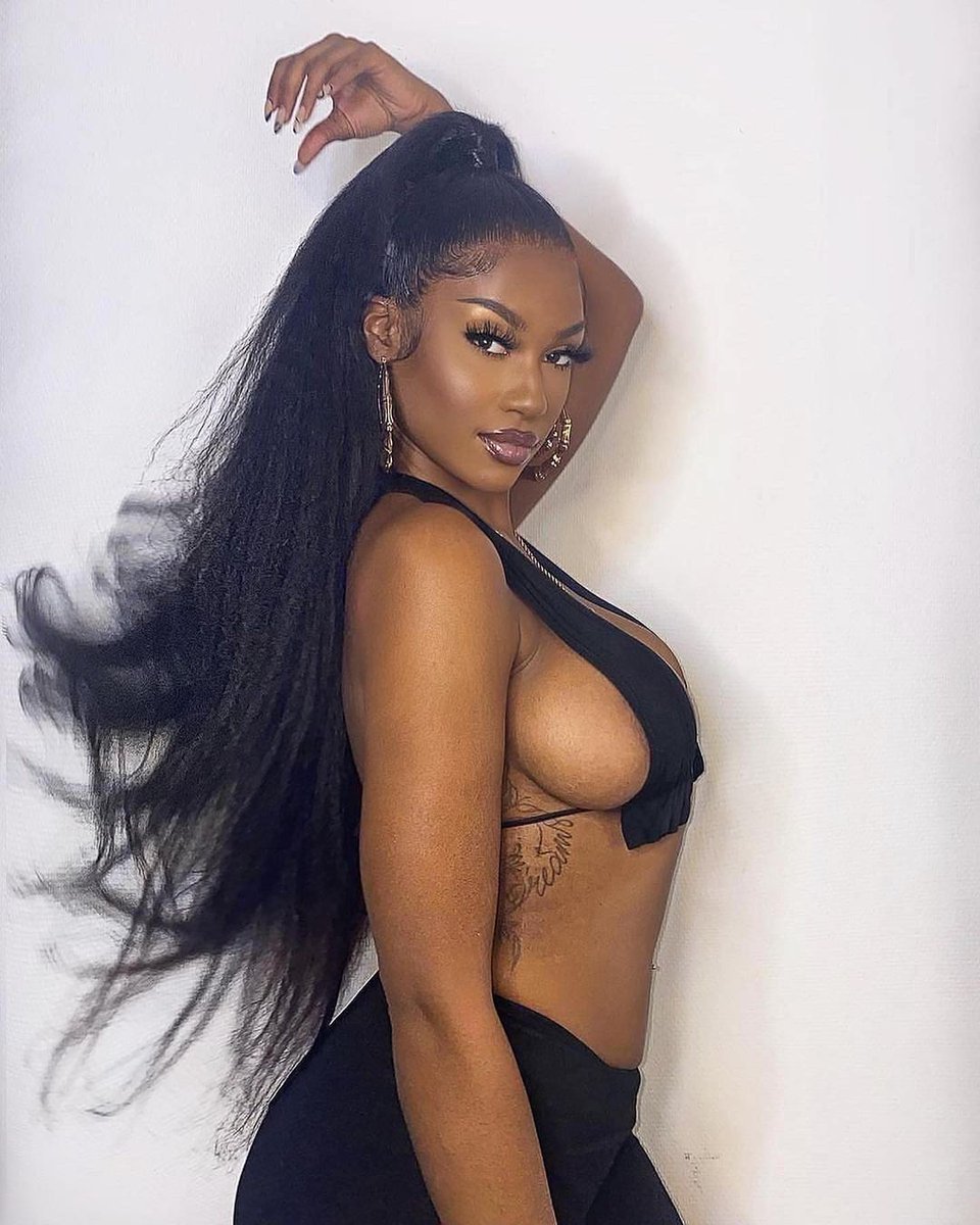 geniuswigs's tweet photo. Straight ponytail, so cool!
Do y'all like ponytail or lace wigs better?
Official store in the bio
#geniuswigs #wig #wigs #BlackGirlMagic #MelaninQueen https://t.co/1RoMpfbGzA