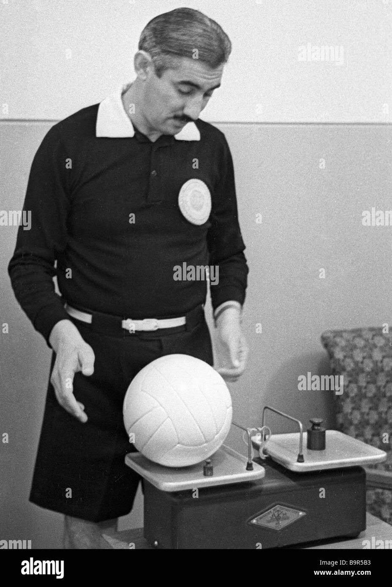 fc_memories's tweet photo. The 1966 World Cup  version of goal line technology.

Urban myths surround this person. Hear his story today when  FC United Sporting Memories group recalls the 1966 World Cup.

1.30-3.00 Broadhurst Park. All welcome. Refreshments provided. https://t.co/zRcipPqetz