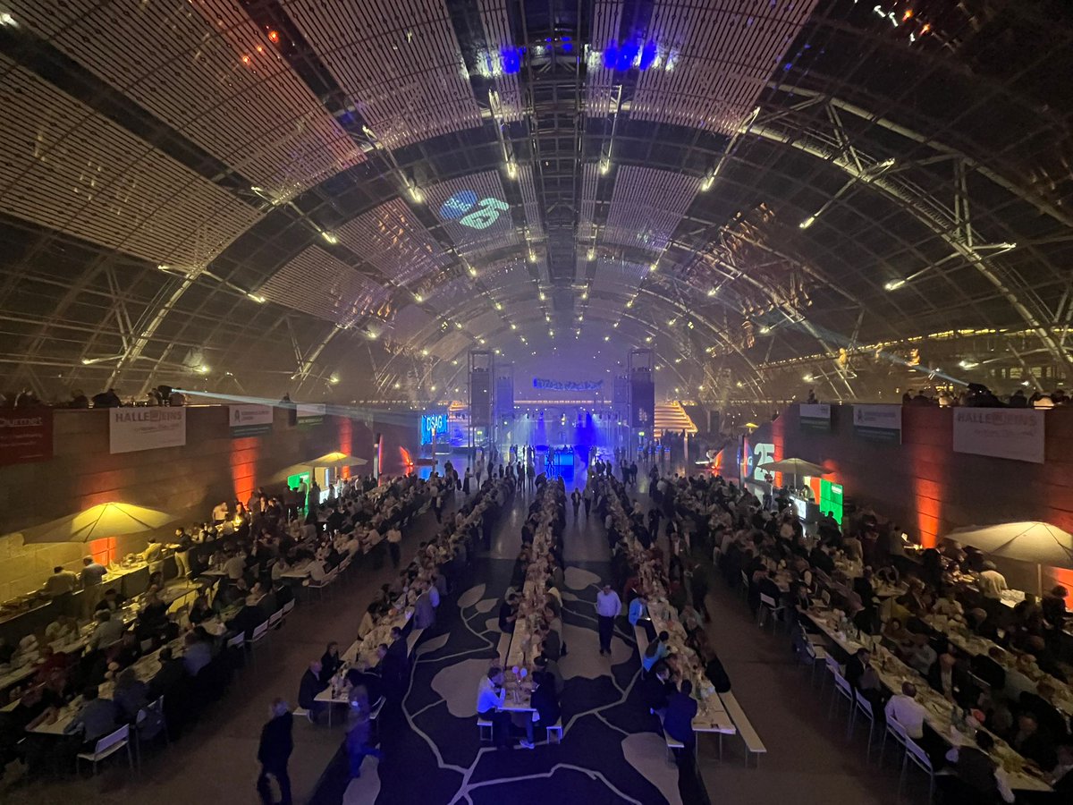 Libelle_IT's tweet photo. #DSAG-Jahreskongress 2022 – es war uns eine Ehre!
Vielen Dank für viele tolle Momente, spannende Gespräche zu #SAP oder #IT #Automation, interessante Vorträge und unvergessliche Events. Den #DSAGJK22 rahmen wir uns bei der #LibelleITGroup dick ein. https://t.co/xNPUNgGI0R
