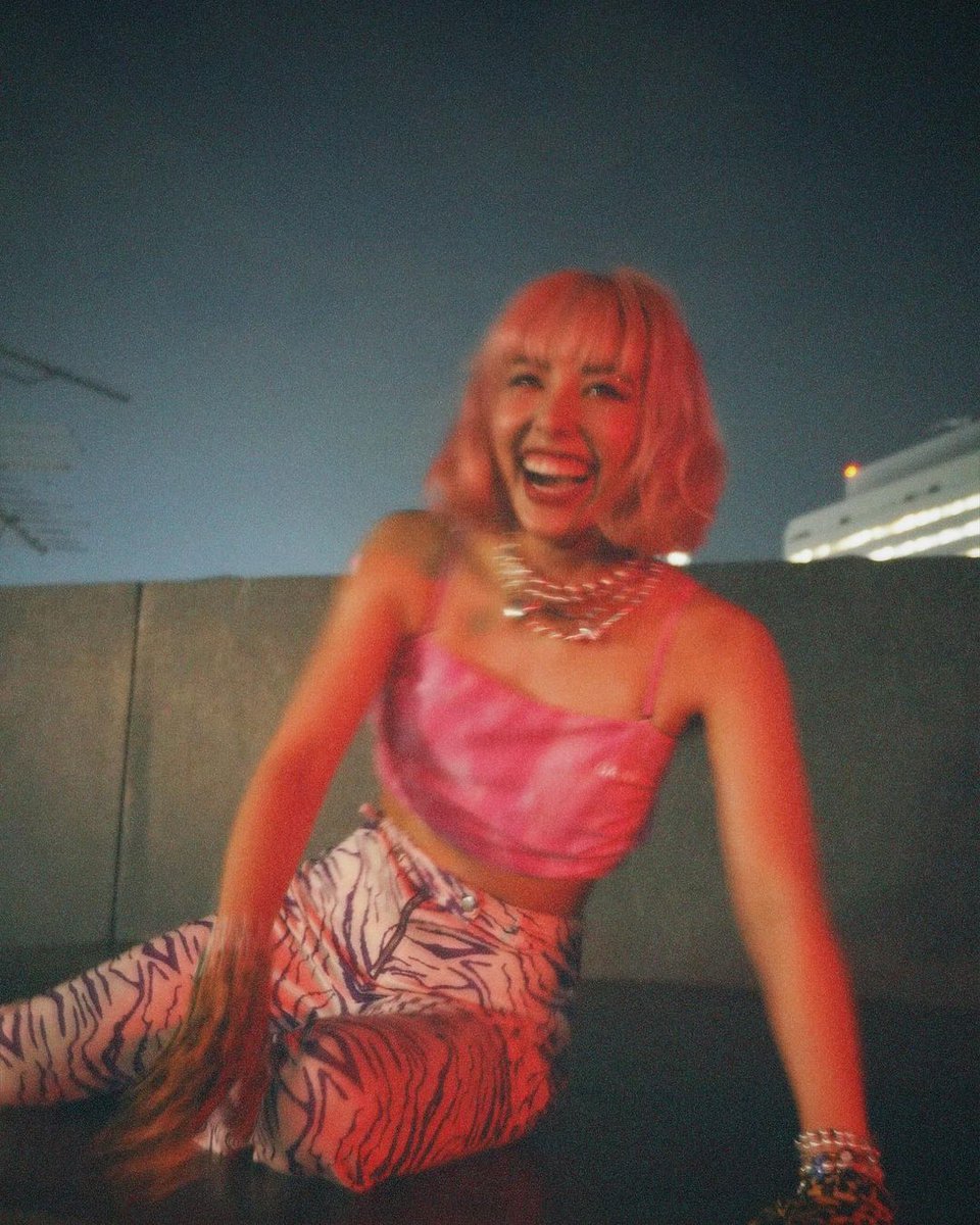fakysnsupdates's tweet photo. 221013 | @AKINA_faky instagram (with @taki_faky) 
🔗https://t.co/guJB33QxiY
• ANTÍDOTO #EVE #FAKY • 

#FAKY 
#フェイキー 
#アキナ 
#AkinaJohnson
#AKINA https://t.co/c6Jpl1dKaM