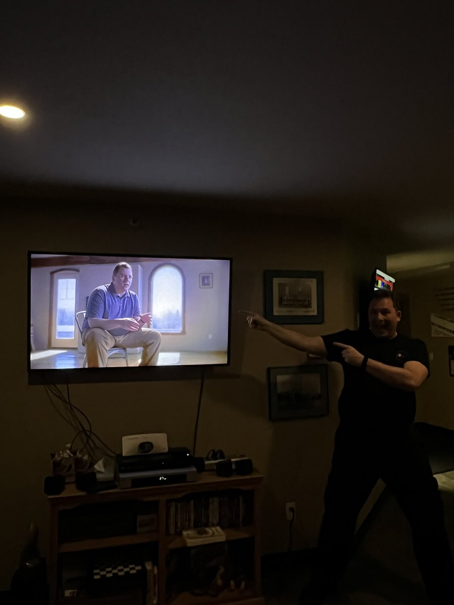 estepr's tweet photo. #HauntedCaseFiles on telly at the firehouse tonight :) https://t.co/jEJo9jZj6u
