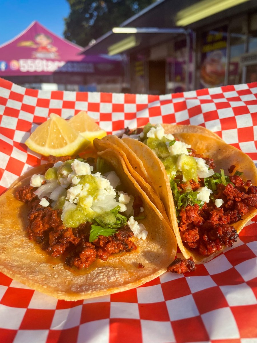 Bacon vs. Chorizo night is Friday at <a href="/TiogaSequoia/">Tioga-Sequoia Brewing Co.</a>  with <a href="/fresnostreeteat/">FresnoStreetEats</a>. Come get greasy with us.