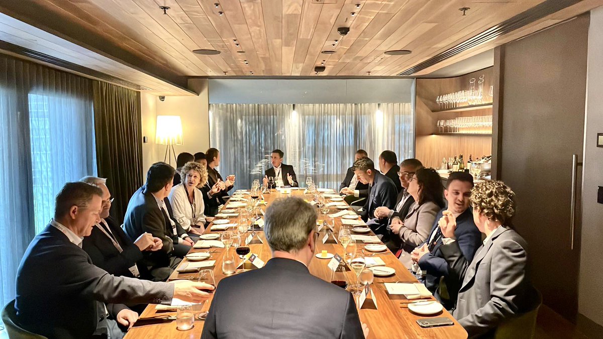ACCESS05087460's tweet photo. Great to hear from 18 #CFO in Melbourne and @SAP and @DeloitteOnTech discussing “Insights on Technology driven Business Transformation.” https://t.co/qXHa7C9vnM