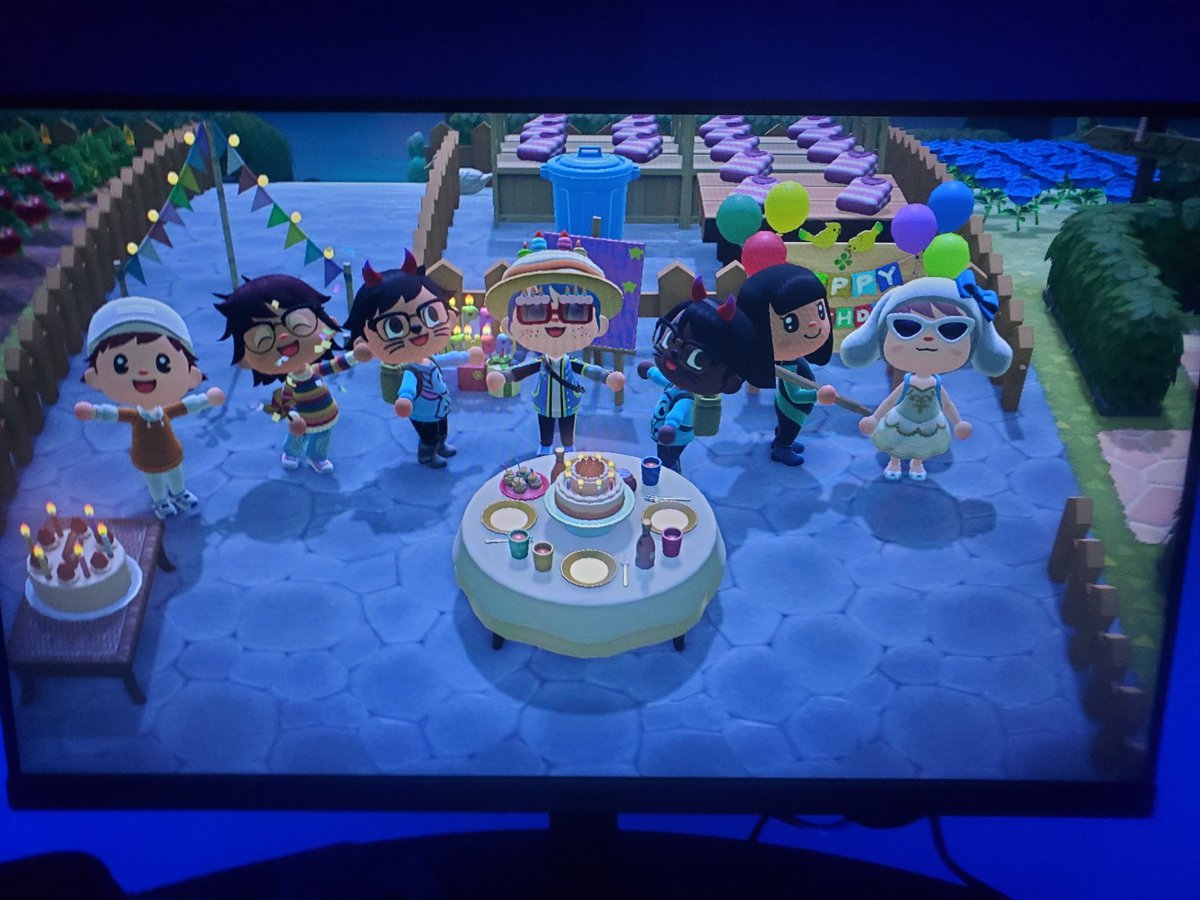 JxT9053's tweet photo. I enjoyed my birthday for 10 Hours Stream so I'm very happy to see you here guys so Let's Keep on Gaming with JOSHxTARI ✨️😭🥰💖 https://t.co/HrwCFpSaWG