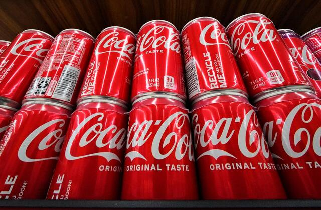 giveawaybotus's tweet photo. Win a Year's Supply of Coke! #Giveaway
Retweet To Enter: https://t.co/7jJDJ7n3D3
#RetweetsWithJoy #Retweetsforsale #RobloxArt #RobloxDev #Rockabilly #RocknRoll #Rouen #SDGs #SEO #SNRTG #SOCCERHOLIC #SOWON #SavageWorlds #SciComm #Serverless #Sligo #SligoRetweets https://t.co/NZVHJmiS07