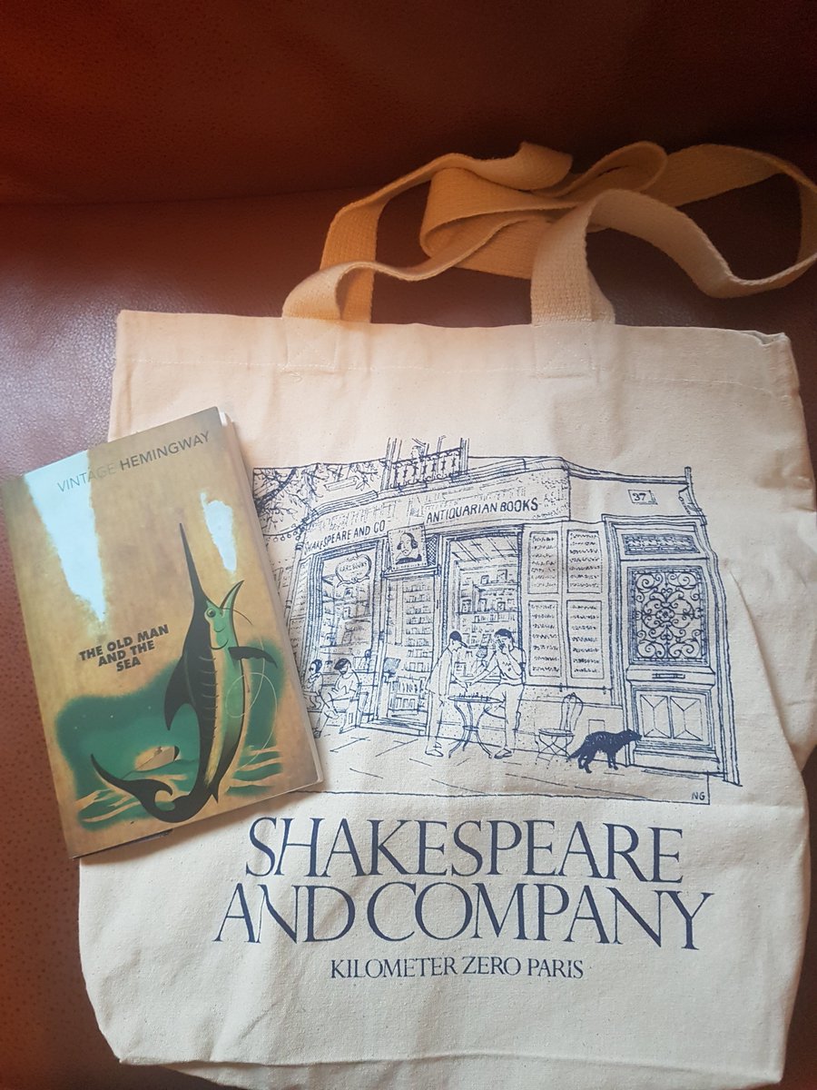 maria_sn_writes's tweet photo. A special gift from Paris, given to me by a good friend. Looking forward to reading it. https://t.co/SqOR6liyGH