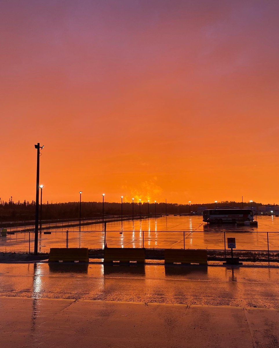 SUBARU431's tweet photo. #sunset #camplife #wapasu #orange #sky #Alberta https://t.co/WopaWCHdyD