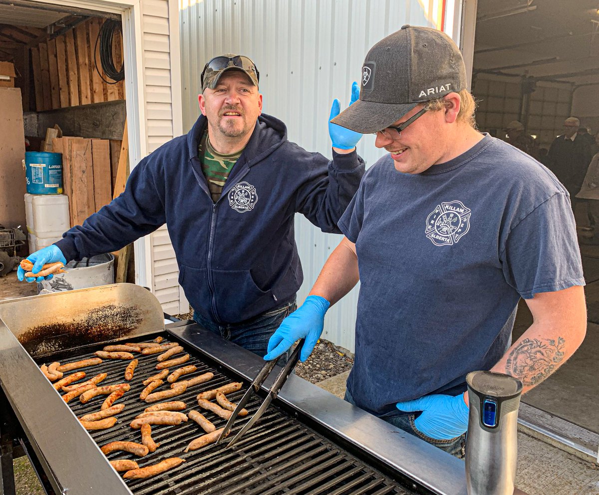 KillamFire's tweet photo. After a two-year pandemic-forced hiatus, our annual pancake breakfast returns this Sunday! 

Here's a throwback to our 2019 breakfast.

Come on out Sunday and let us extinguish your appetite! #FirePreventionWeek22 🔥🚒

@FlagstaffReg https://t.co/SZ1CfZHjTN