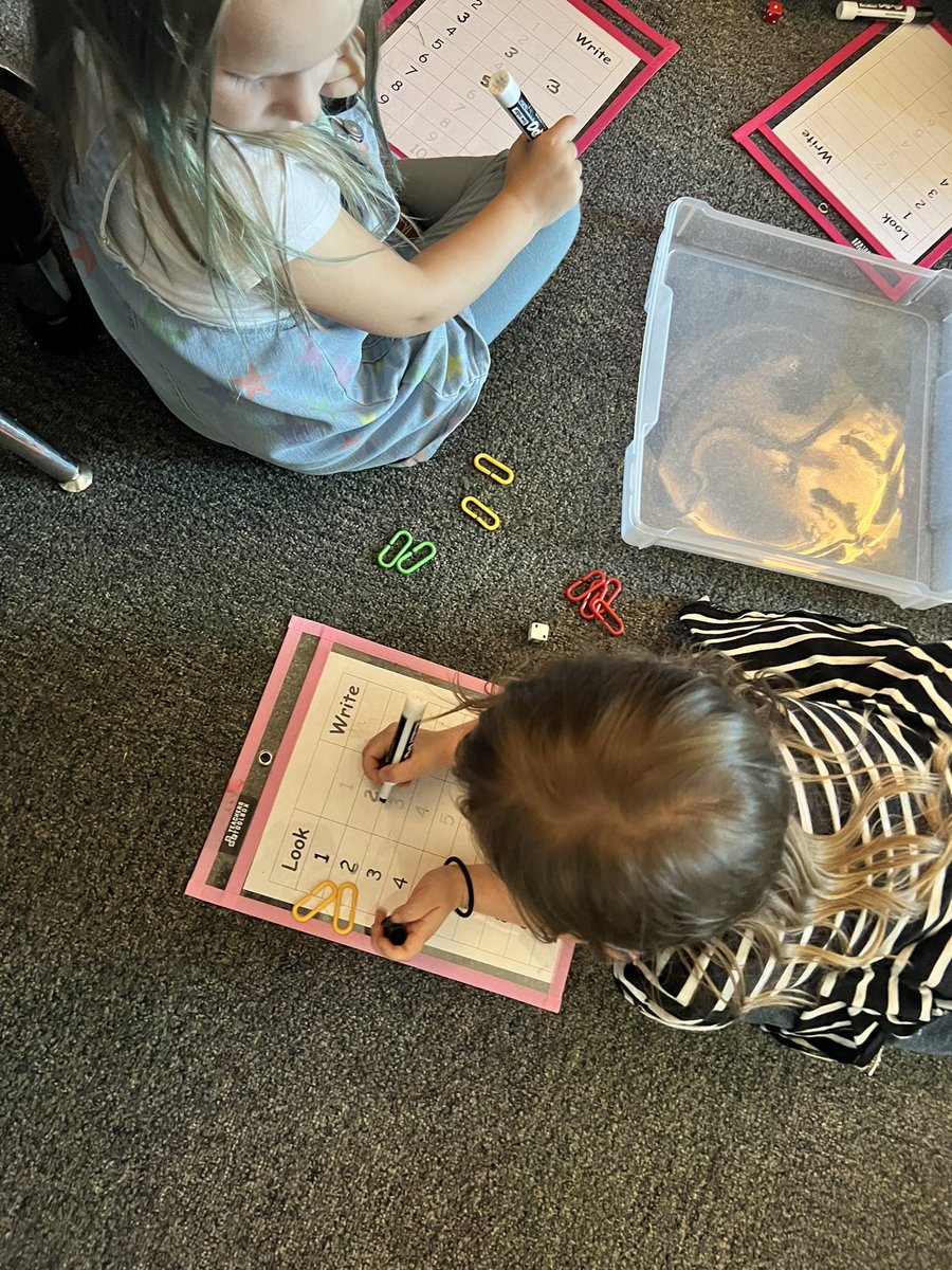 MissTEMiller's tweet photo. We are loving our math practice stations! #forevergracemor #nkcschools  @GracemorNKC https://t.co/qenSsXXREF