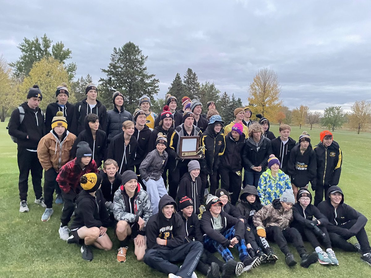 perhamcc's tweet photo. HOL Conference Champs! Won all 6 races &amp; 6 individual champs. Girls make it 19 in a row &amp; boys 20 out of last 21. Girls with perfect score of 15, &amp; boys with 22! #WeGotTheBread @YellowjacketAD @YellowjacketCRD @CraigOsports @MNMilesplit @Lakes995sports @PerhamHigh @DLtribSports https://t.co/rsPFjuxwl3