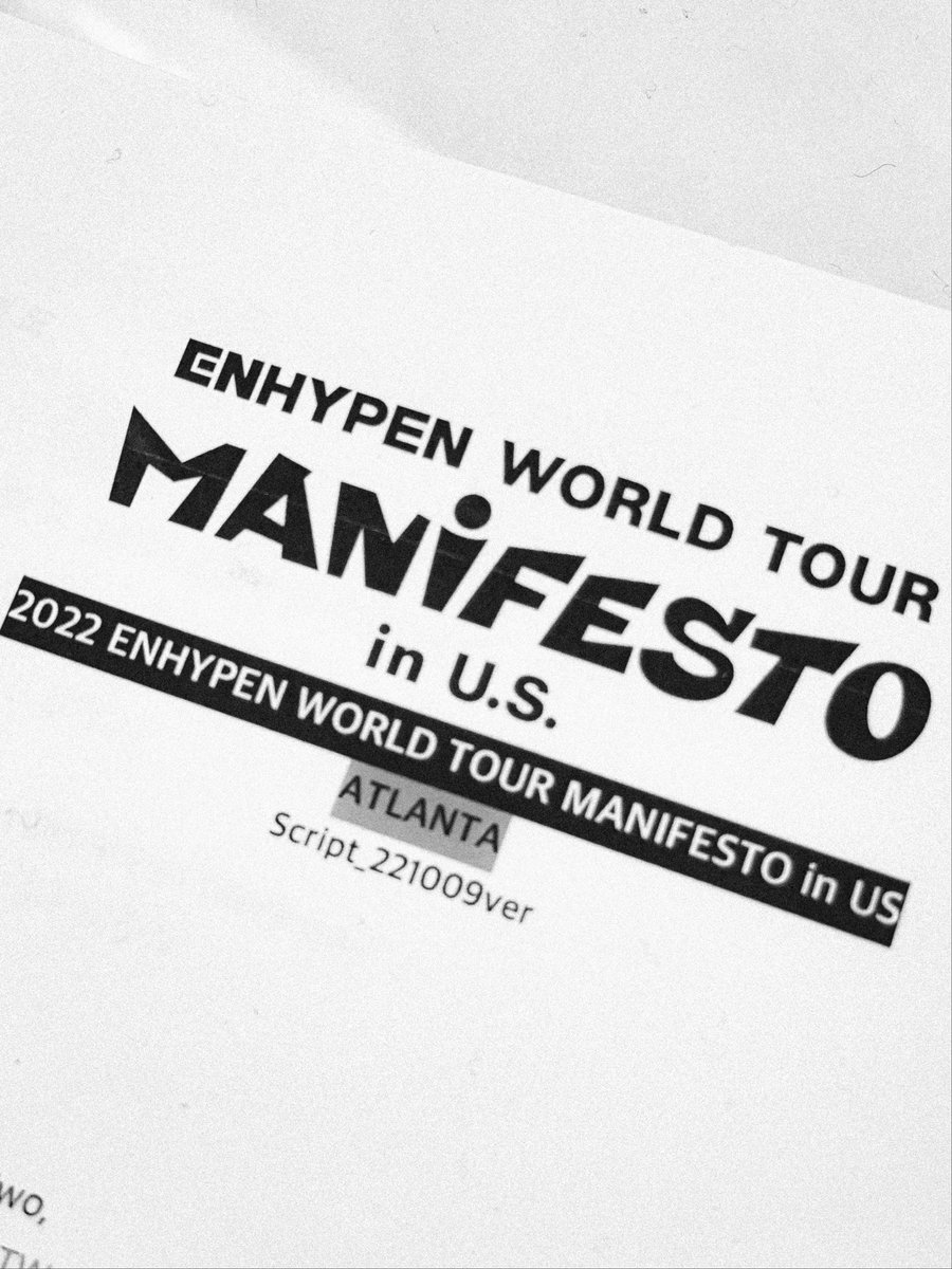 Heeseungo's tweet photo. The journey that will fill my blank sheet has begun in Atlanta, October 12, 2022. Heart pounding as I can't wait for the excitement and nervously look up to worry about the stage. This arrest was made to perpetuate the feel of the manifesto in Atlanta. https://t.co/ixIVp3oTMR