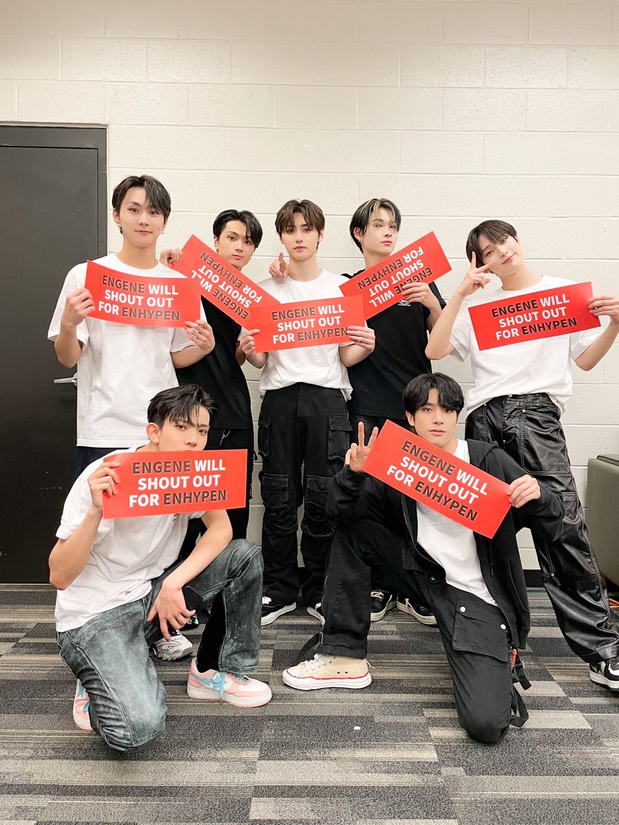 Heeseungo's tweet photo. Happiness poured into the excitement as the stage rocked Atlanta. Above the screams that fill the stage and the melodious song, butterflies tickle and are so touching. Thanks to ENGENE who always support us, we love you forever. https://t.co/OQzV16ews6