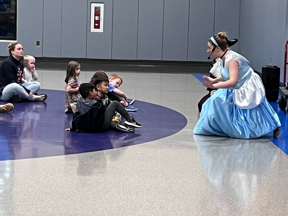 Henking School tweet media