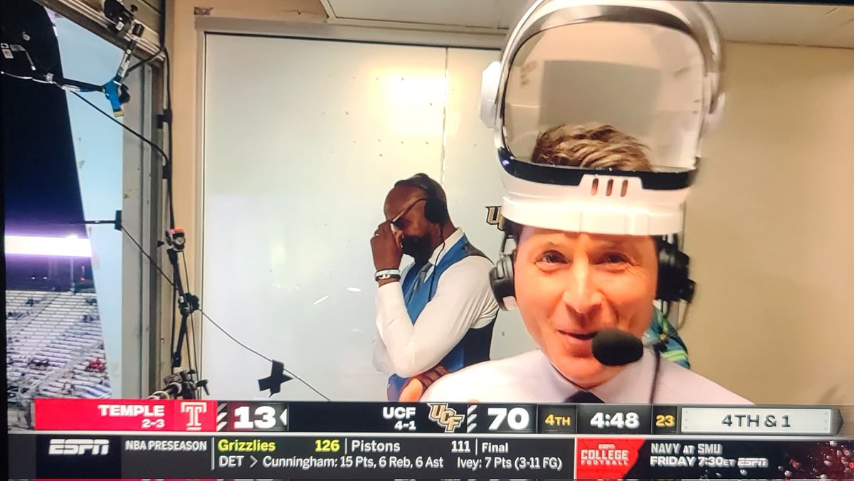 rpatch's tweet photo. @MattBarrie, that's a dollar!  I see you, @LRiddickESPN. What do you think, @Joey_Galloway, @JessePalmerTV? @cfbESPN  #ESPNCollegeFootballFinal @UCF_Football #GoKnights https://t.co/MNO8jrAzm0