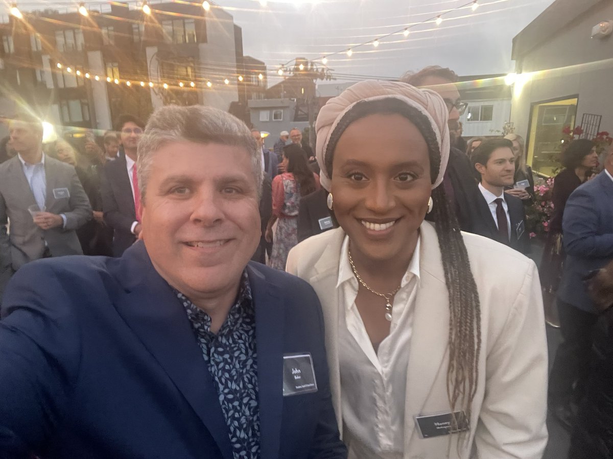 jcb10's tweet photo. Had a fun time at #YimbyProm, conversing with housing champions from Gilroy to SF. Including some, such as @ZachHilton_CA, that Iβve had numerous conversations with, but Iβd never met in person before. https://t.co/SRS44mQ1tE