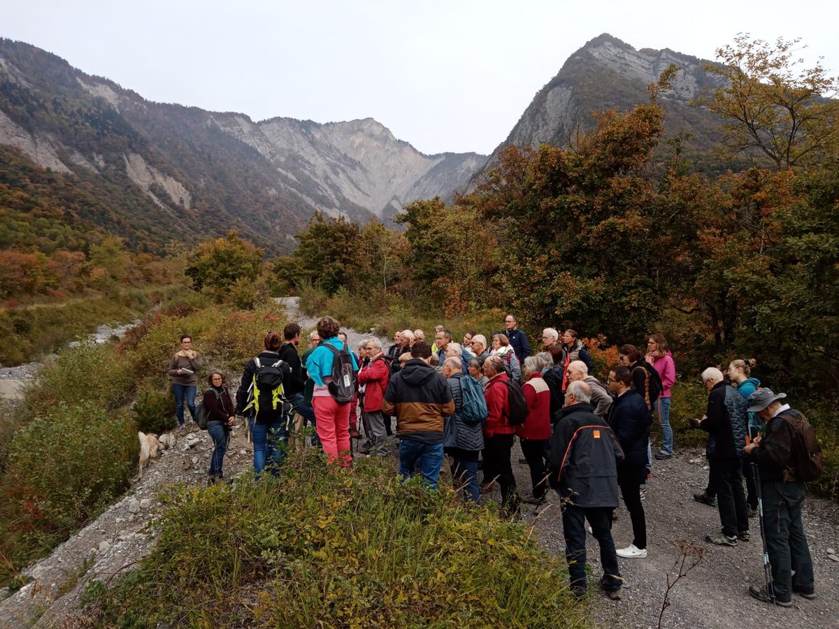 GIANNOCCARO_F's tweet photo. DOMPTER LE TORRENT DU MANIVAL, L'IMPOSSIBLE PARI ?
40 habitants sur le sentier de sa découverte @RisquesMajeurs @ONF_Officiel @INRAE_France @Prefet38
#ResilienceTour
#AyonsLesBonsReflexes
@anccli @AFPCNT_risques @Prevention_MAIF #CPRIM @SmaclAssurances @Ecologie_Gouv
#ANRN2022 https://t.co/aoSgseexUl