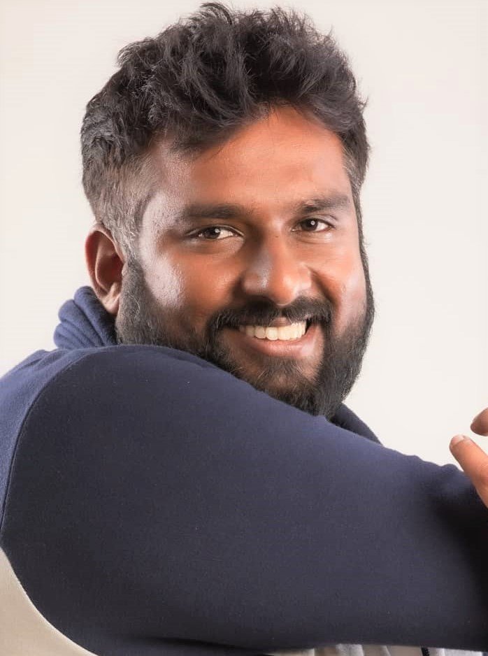 A personality that goes by the name...humble, kind and one of the simplest persons with a super creative mind @SimpleSuni Happiest Birthday wishes to you 💐
