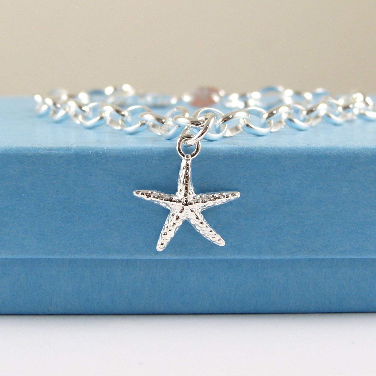TheStrandline's tweet photo. Sterling Silver Starfish Bracelet, Silver Starfish, Gift Idea, Starfish Jewellery, Starfish, Marine Jewellery, Starfish Bracelet https://t.co/XG4oGGKyTF #HandmadeHour #shopindie #thestrandline #Etsy #EarlyBiz #supportsmallbusiness #UKGiftHour #CharmBangle https://t.co/LrQloPfmMD