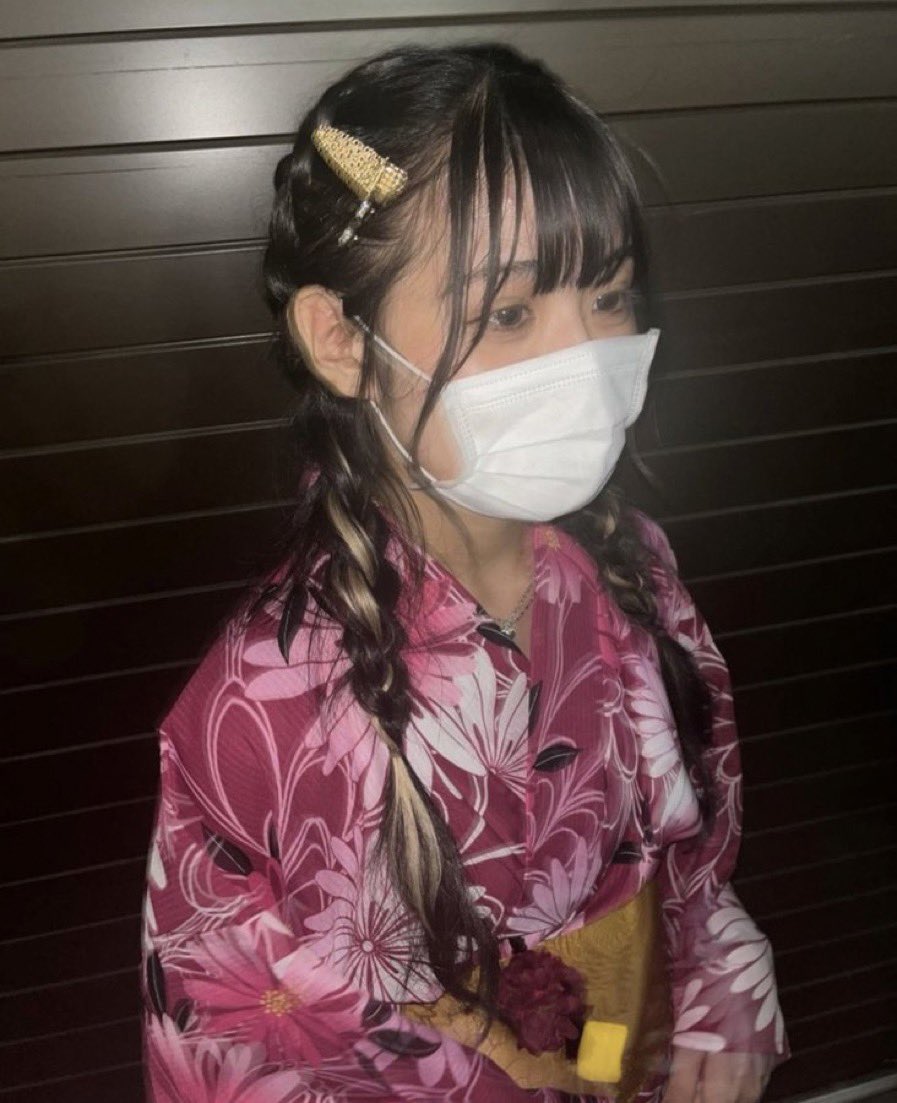 IQ_100_'s tweet photo. 久々のin🔥
唐突ですがマン凸＆パイ凸します‼️
参加方法はふぉろりつです‼️
しかも今回だけ短い動画も送ります❣️
久々だから色々溜まってる笑笑
今学校なので返信は4時頃です！
皆の参加待ってるよ(*ˊᵕˋ*)੭ ੈ❤︎

#裏垢女子
 #裏アカ男子と繋がりたい 
 #裏アカ女子と繋がりたい 
 #マン凸 
 #パイ凸 https://t.co/TfPqi6lBUy
