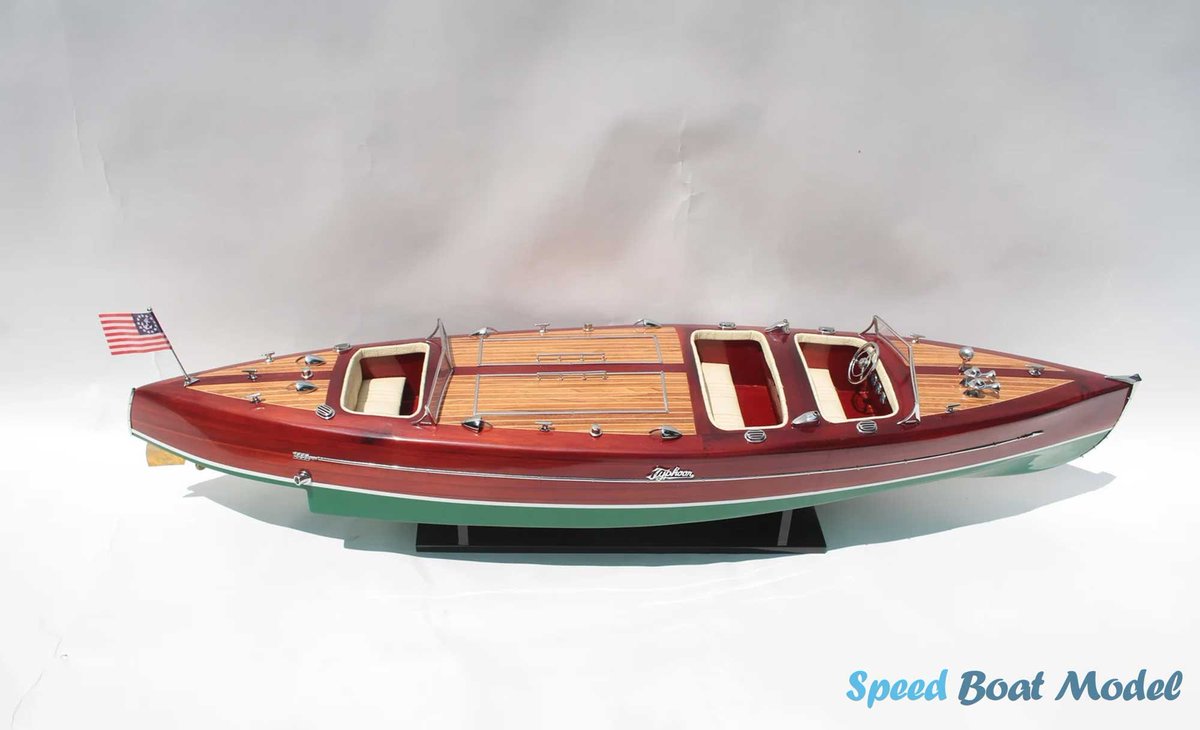 ModelsBoat's tweet photo. * Item name: TYPHOON PAINTED GREEN HULL SPEED BOAT MODEL - length 39.5"

* Material: Plantation wood

* Size: 39.5L x 9.4W x 9.1H (inch) or 100L x 24W x 23H (cm) https://t.co/ki8BBUVBNi