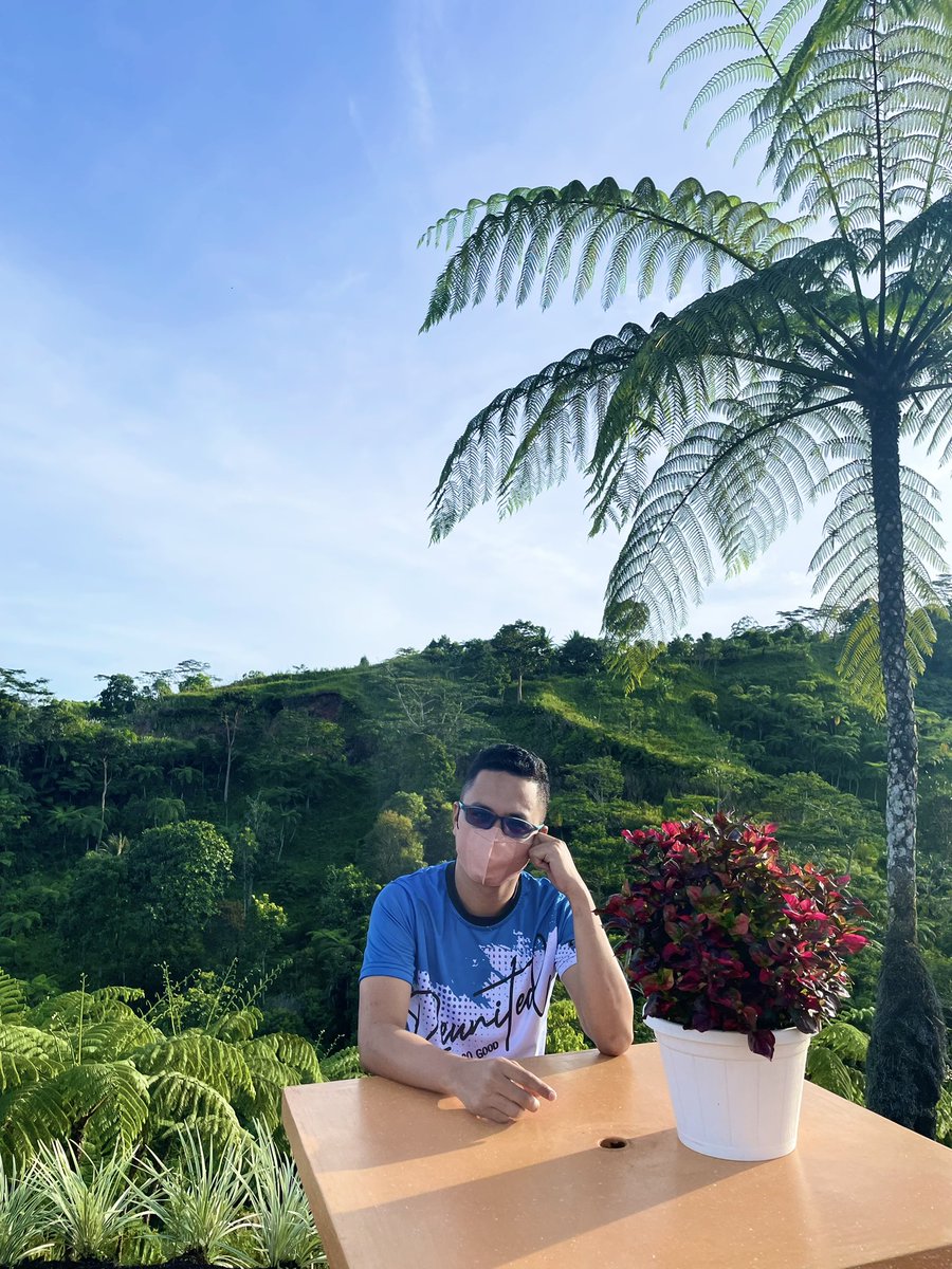 ramPEEloy's tweet photo. Your best view https://t.co/JBzZscAGB9