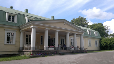 TonyHagerlund's tweet photo. Pakankylän kartano toimii hotelli-ravintolana Pohjoisessa Espoossa. Melkomoinen retriittipaikka, alunperin uupuneille naisille.
#Espoo #Pakankylä #Bodon #historia #kartano @EspooCityMuseum @visitespoo
https://t.co/GRWPaRT0ic https://t.co/WBleXqbRmR