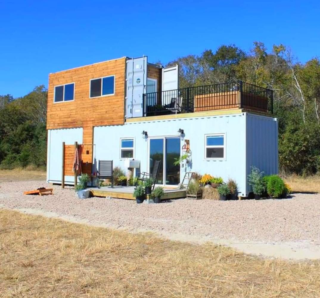 ContainerworksA's tweet photo. CONTAINER HOUSES.
We do off-grid houses built out from shipping containers. Beautiful,functional and different concepts ideal for countryside homes and getaways. Talk to us for quotations and ideas.

📱 0727444139/0755444139
 📧 info@containerworksafrica.co.ke https://t.co/gENAsxHm5d