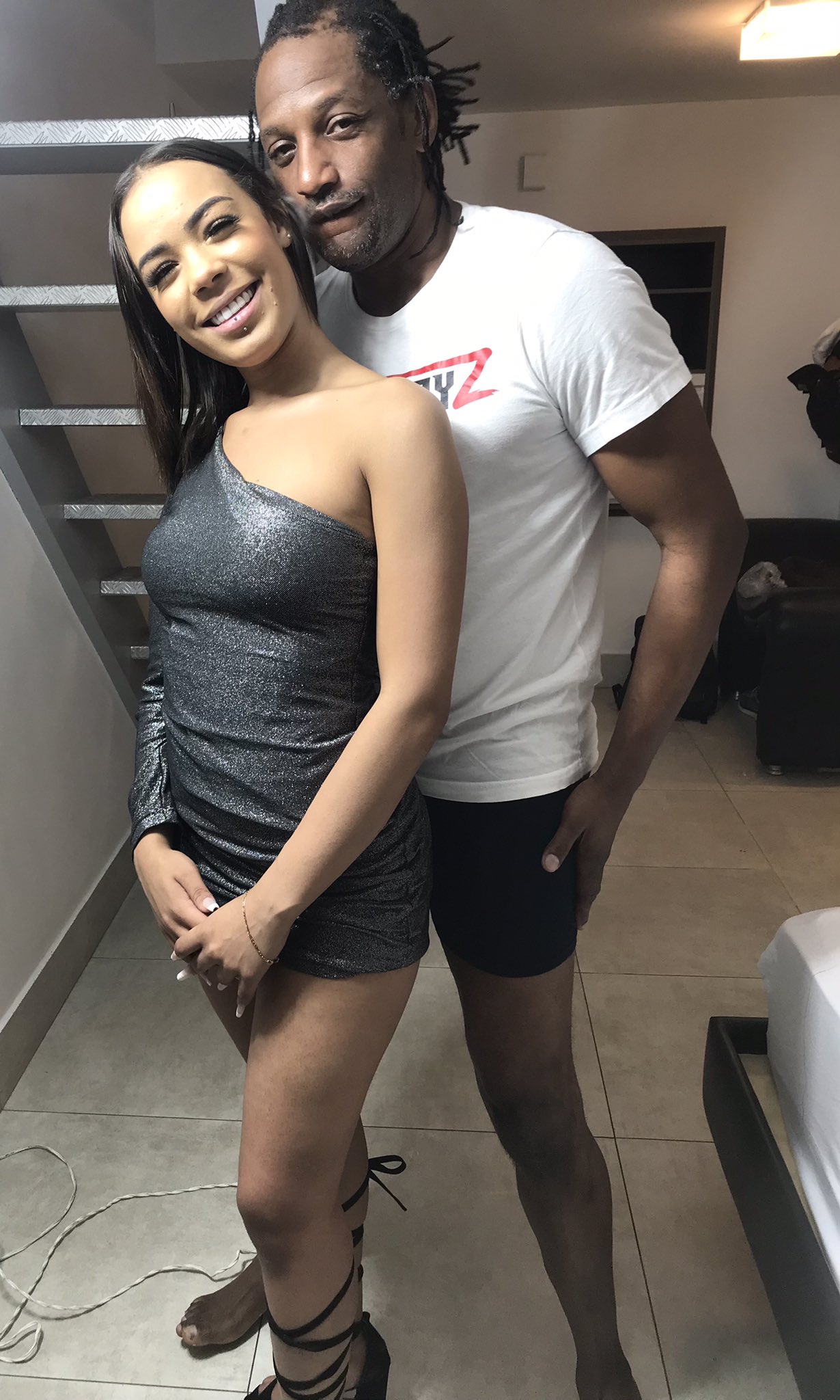 TW Pornstars - 4 pic. Clarkes Boutaine. Twitter. Novinha Gostosa demais 🤤👿#Alice 20 anos. 5:05