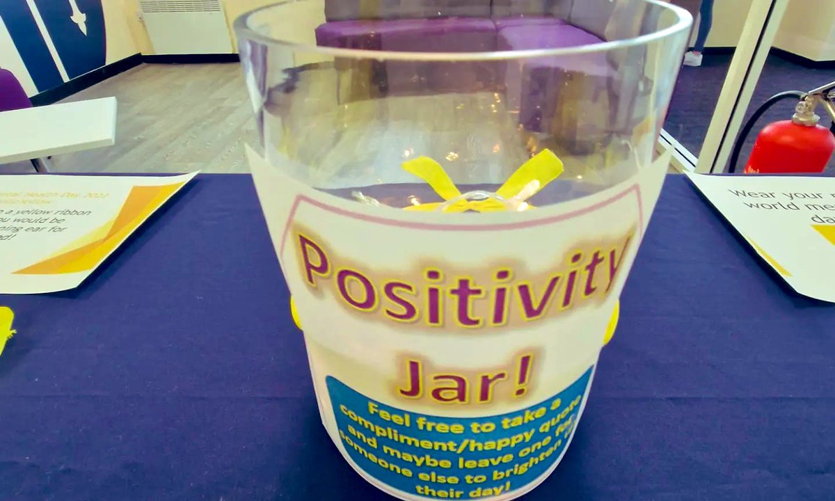 RiviSixthForm's tweet photo. Thank you to our Mental Health Society for creating a sea of yellow for #WorldMentalHealthDay2022 we saw students wearing their yellow ribbon to show that they can be approached at anytime to support anyone with their wellbeing 💛 #letsomeoneknow https://t.co/3i7P8cJWXW