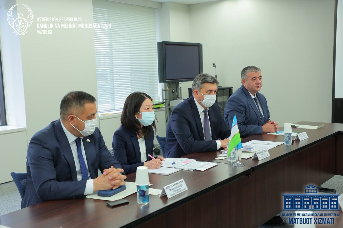 Uzb_MinLabour's tweet photo. The delegation of #MELR led by Minister @nozim_xusanov arrived in Tokyo, Japan 🇯🇵 to hold bilateral meetings on the labour migration issues ✈️ At the moment, negotiations with "Shimizu Corporation" are taking place ✅ https://t.co/rxF2KTmPxG