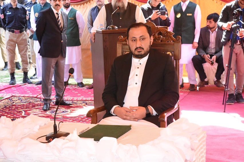 SuhailAbbasShah's tweet photo. Alhamdulillah!
Took oath as Minister Law &amp; Prosecution and Excise &amp; Taxation Gilgit Baltistan. Thank you Chairman  @ImranKhanPTI sb and   @AbdulKhalidPTI sb for your support and trust. https://t.co/2W6rz2Y3cI