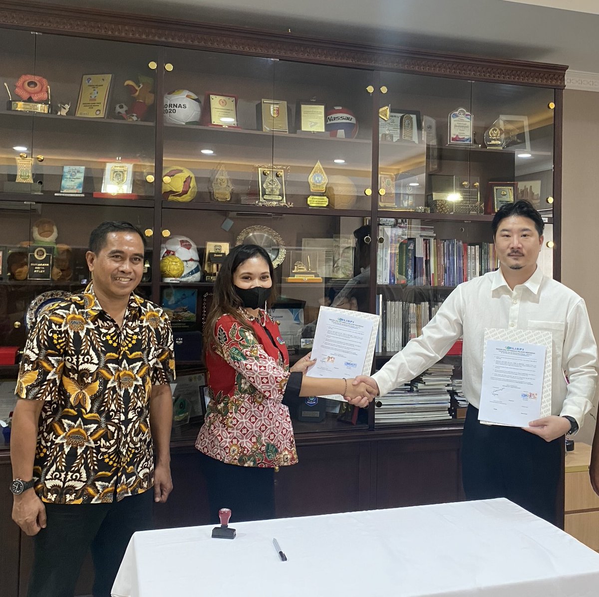 starz.fun tweet media