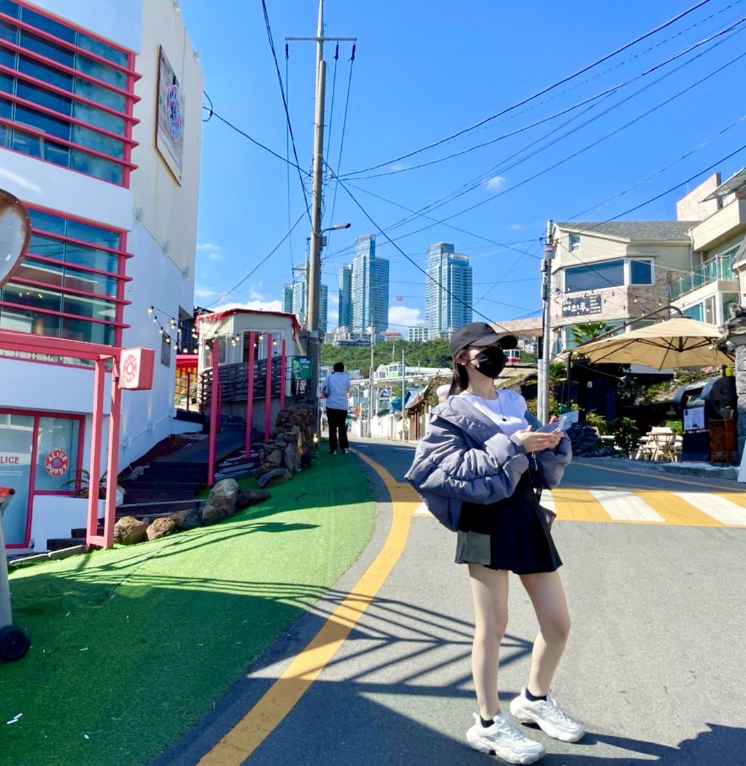 베베⁷🩷slow tweet media