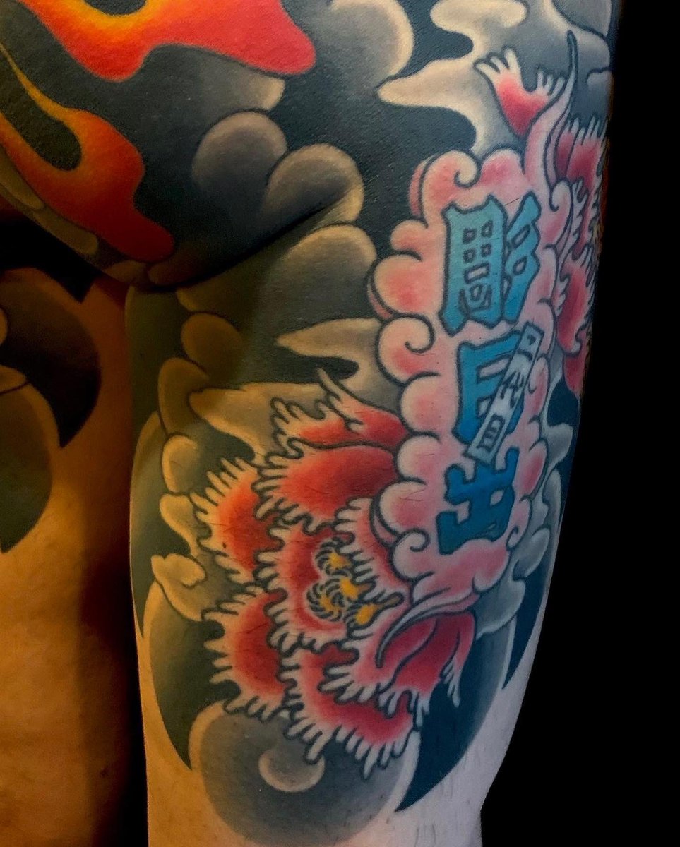 #tattoo #tattoojapan #japanesetattoo #irezumi #irezumitattoo #wabori #大阪刺青 #刺青 #和彫り #goodtimesink #鳳凰刺青 #二代目彫日出