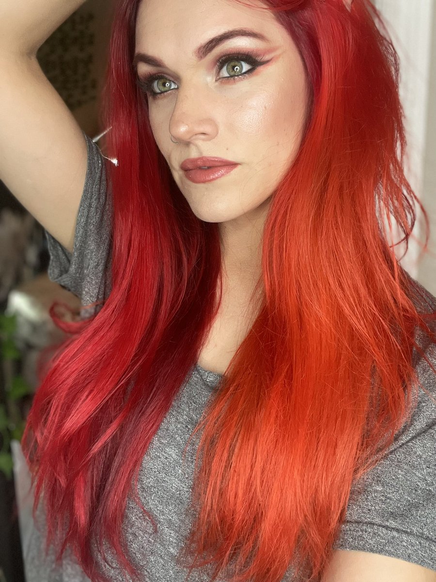 krissycalderon's tweet photo. Hair refreshed ❤️✨💋 #strawberryleopard #strawberryleopardhair #hairgoals #hair #SpookySZN https://t.co/69K9qbLV2R