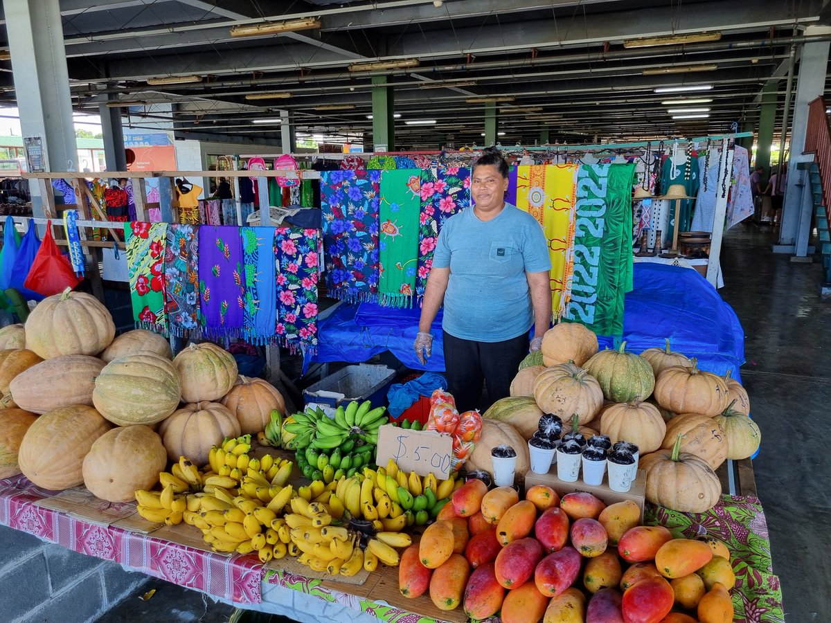 MeleMauala's tweet photo. #Markets4Change #Samoa site visit to Salelologa Market,Savaii. Outcome 4 "Physical market structures and operating systems are improved to make markets more #gender-responsive, #safer, more #accessible, #sustainable, and #resilient to disaster risks and climate change" #UNWomen https://t.co/DgE2nwi3s0