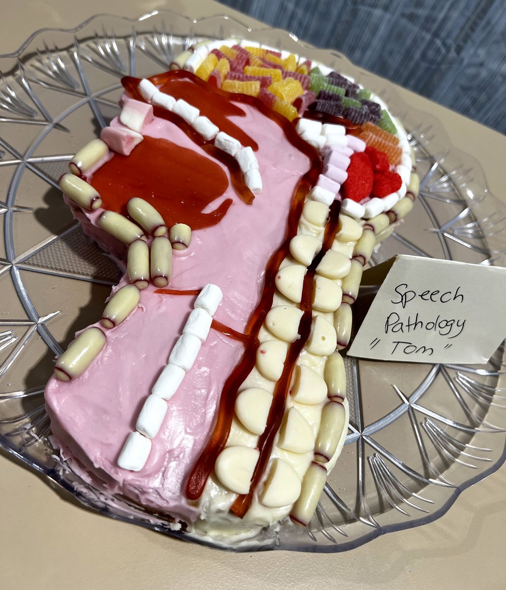 Claire O'Connor tweet media