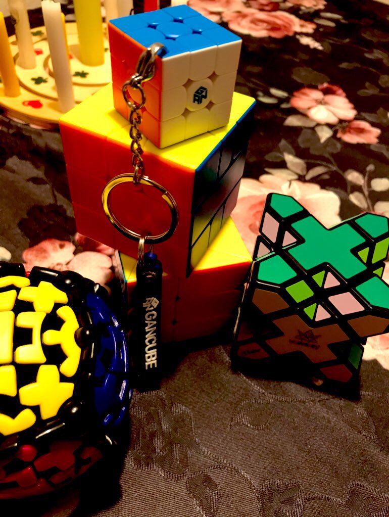 SweetMouse85's tweet image. Cubes, sooo many cubes!
Some of the birthday presents my son wished for his birthday 🎂 🎈
He has a total of 11 cubes now. 
Happy birthday 🎁🎈 

#rubiks #mefferts #fishercube #yjmgcsq #gan #IndieGameDev #WPUGamers #Cubes #zauberwürfel #ShareYourGames