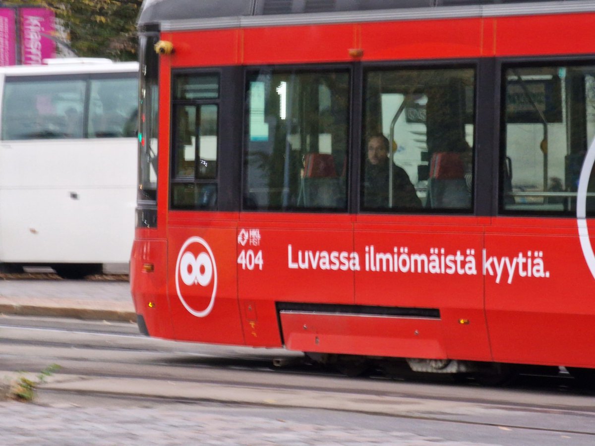 Sitä olen pari kertaa miettinyt, onko spåran numero sattumaa. #sivuaeilöytynyt #nörttihuumori