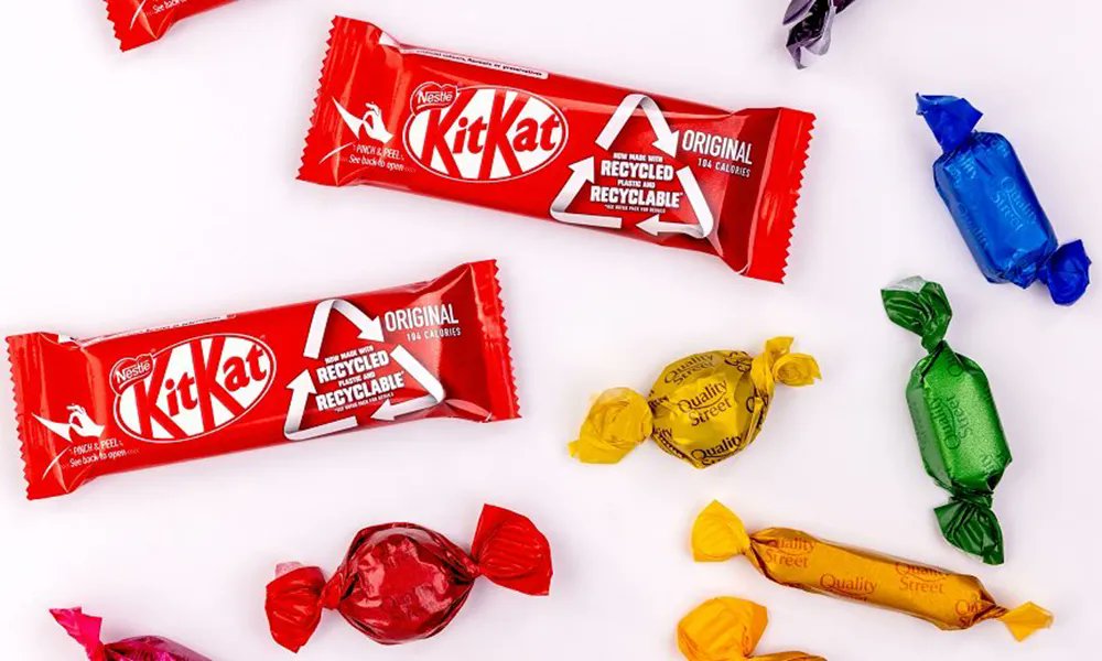 Nestlé Confectionery says, in a category first, Quality Street will move to recyclable paper packaging for its twist-wrapped sweets and KitKat will introduce wrappers made with 80% recycled plastic. buff.ly/3CsY4cX