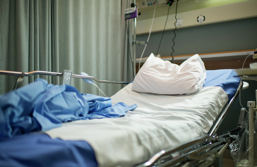 Hat 🇩🇪 nicht zu wenig Pflegekräfte, sondern zu viele #Krankenhaus|betten? <a href="/MedInfluencer/">Jochen A. Werner</a> Jochen A. Werner, Ärztl. Direktor &amp; Vorstand der <a href="/UniklinikEssen/">Uniklinikum Essen</a> via <a href="/DLF/">Deutschlandfunk</a>. Mehr dazu und weitere Meldungen aus dem NRW-Gesundheitswesen im TK-#Newsletter. tk.de/presse/regiona… <a href="/KGNW_de/">Krankenhausgesellschaft NRW</a>