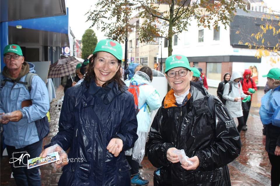 Eerste dag van de 4daagse in de Duin en Bollenstreek zit erop. Goed georganiseerd. Mooie wandeling met leuke  ontvangst in <a href="/gem_hillegom/">Gemeente Hillegom</a>. Hopelijk dag 2 een beetje droger.