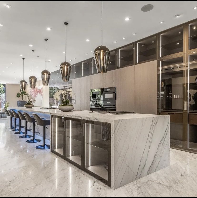 MegaMansions (@mansionsmega) on Twitter photo 