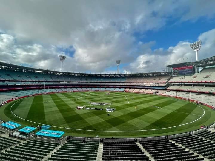 AbuzarMSM's tweet photo. MCG 🏟️.
🇵🇰 Vs 🇮🇳 9 days to go. 
#T20I #T20WorldCup2022
#T20WorldCup #PAKvsIND https://t.co/CnB11LGdO5