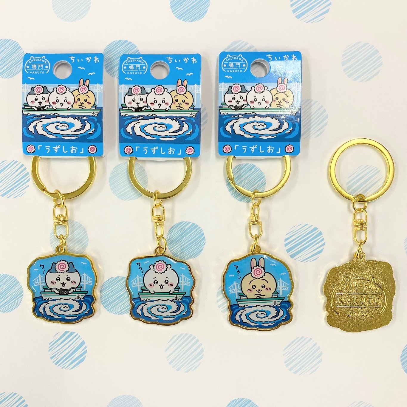 ちいかわとハチワレの地域限定キーホルダー ご当地 ちいかわ