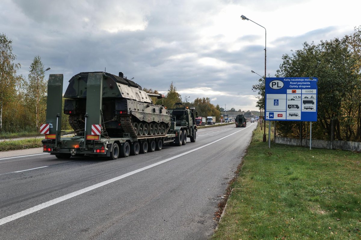 PzH2000 repaired in Lithuania 🇱🇹 are being returned to the battlefield in Ukraine 🇺🇦. Good luck!